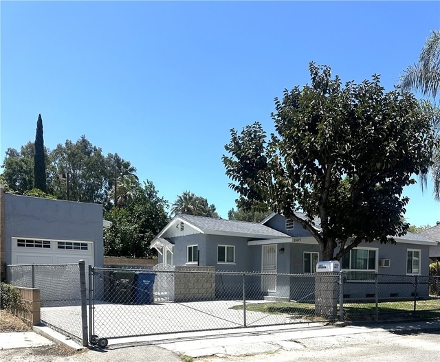 24675 Shepardson - Photo 1