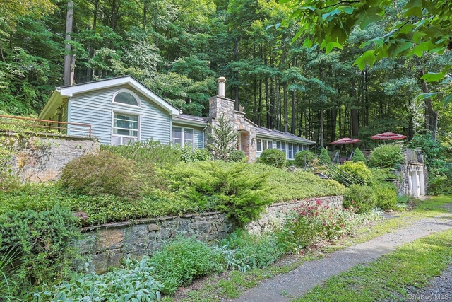 46 Gallows Hill Road - Photo 1