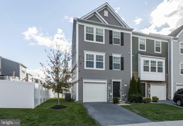 577 Thumper Drive - Photo 1
