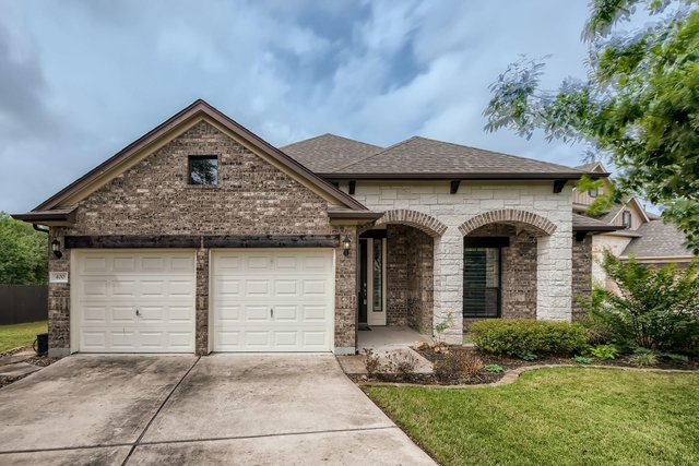 400 Entrada Way - Photo 1