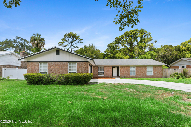 3034 Townsend Boulevard - Photo 1