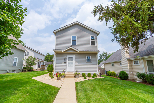 725 Stevens Street - Photo 1