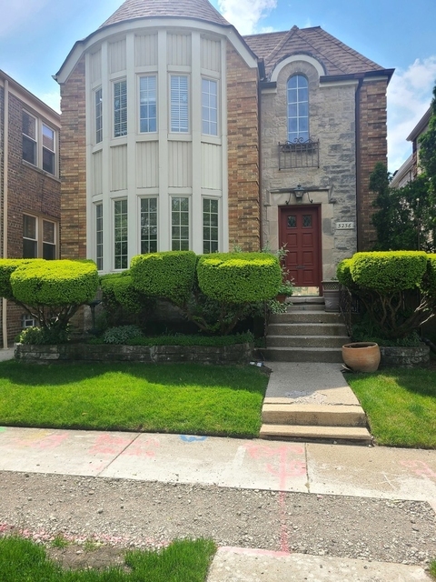 5256 N Virginia Avenue - Photo 1
