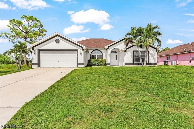 2810 Nw 24th Avenue - Photo 1