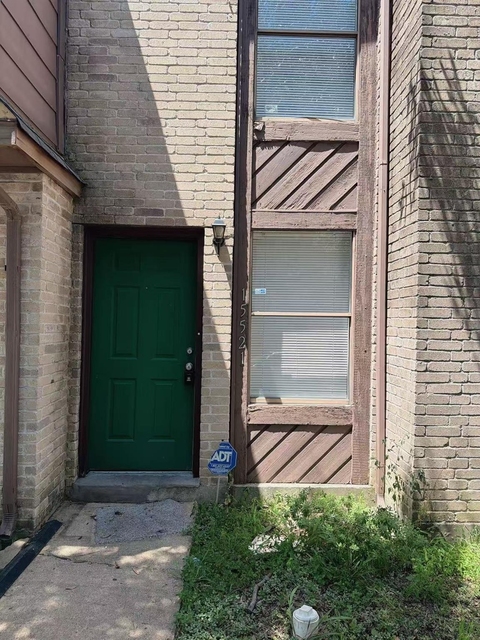 15521 Weldon Drive - Photo 1