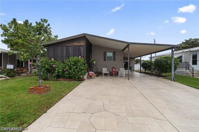 183 Oceans Boulevard - Photo 1