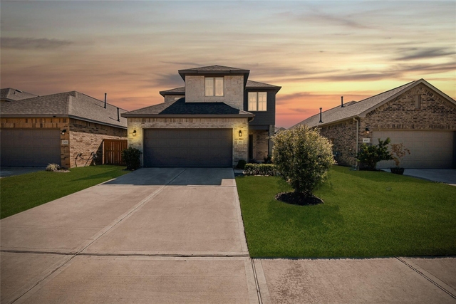 454 Aurora Creek Lane - Photo 1