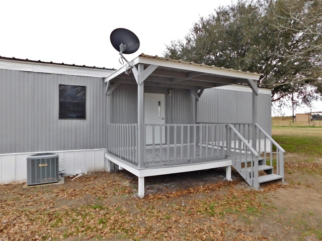 1607 Mallard Lane - Photo 1
