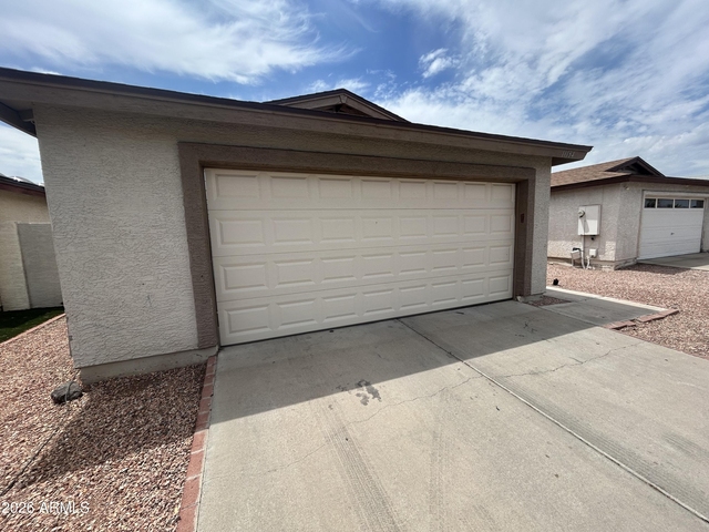 11134 N 82nd Drive - Photo 1