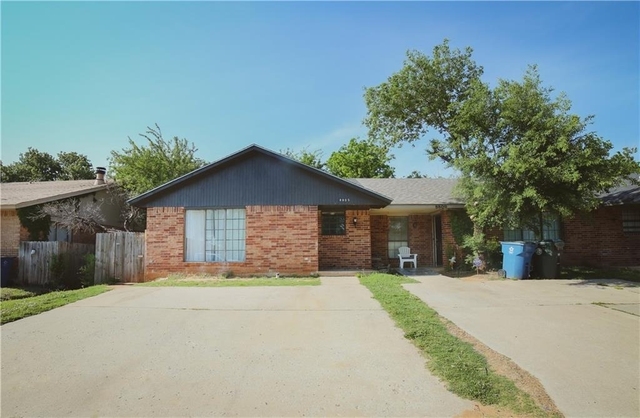 8805 Saint George Way - Photo 1