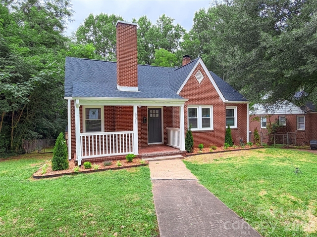531 E Front Street - Photo 1