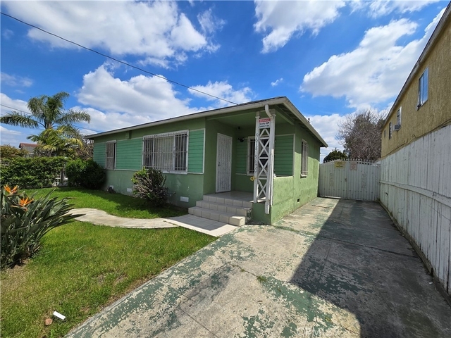 9618 Kalmia Street - Photo 1