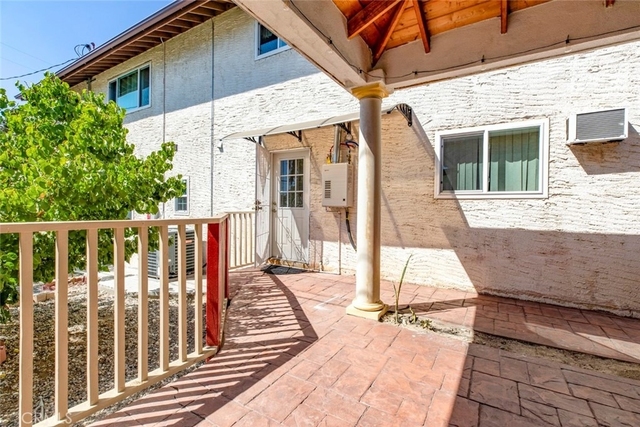 10455 Glory Avenue - Photo 1