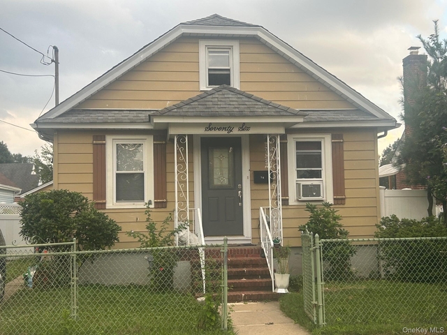 76 Robinwood Avenue - Photo 1