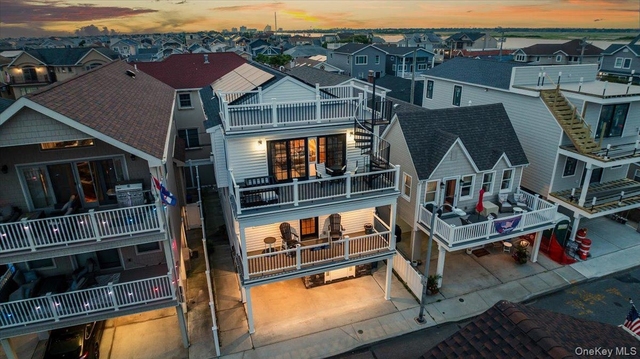 97 Wisconsin Street - Photo 1