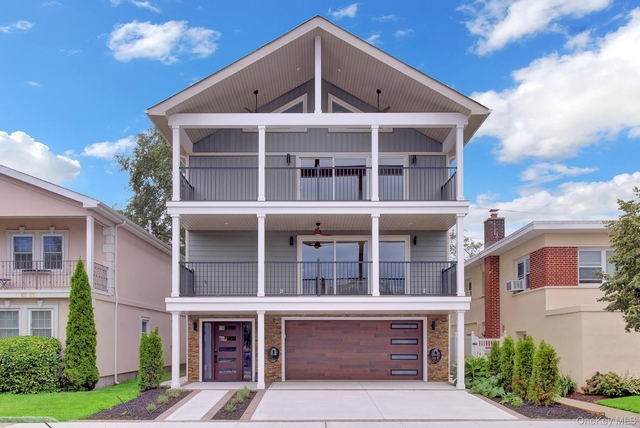 328 E Chester Street - Photo 1