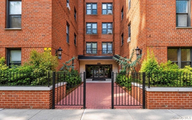37-30 83rd Street - Photo 1