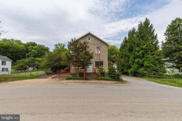 481 Millville - Photo 1