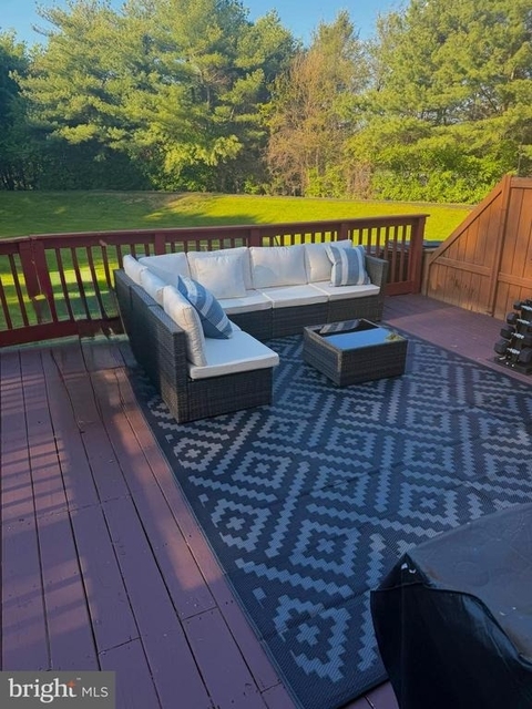 283 Mcintosh Road - Photo 1