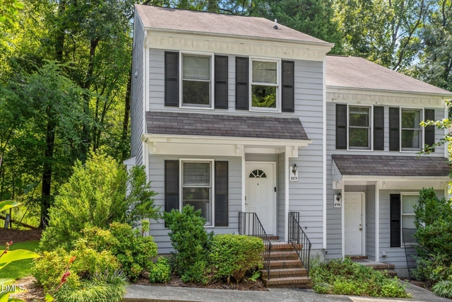 827a Edwards Street - Photo 1