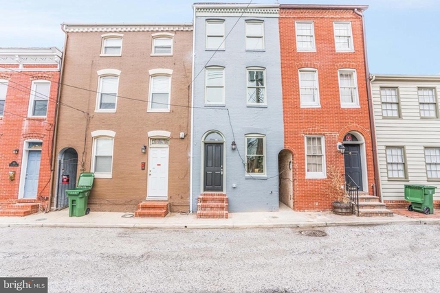 522 S Bethel Street - Photo 1