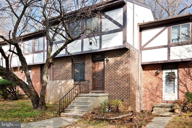 1225 Driftwood Court - Photo 1
