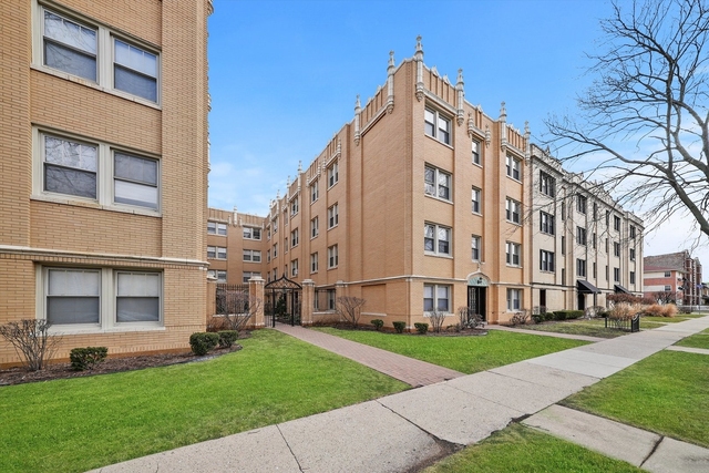 1925 Grove Avenue - Photo 1