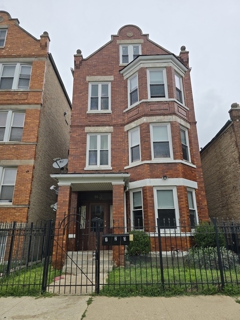 3024 W 40th Street - Photo 1