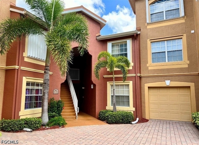 15585 Ocean Walk Circle - Photo 1