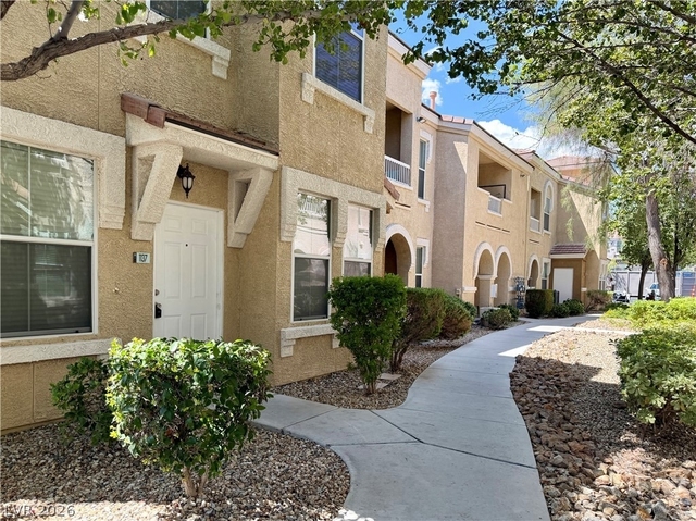 9975 Peace Way - Photo 1