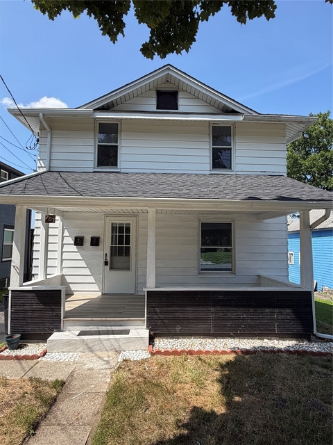 207 Prospect Street - Photo 1