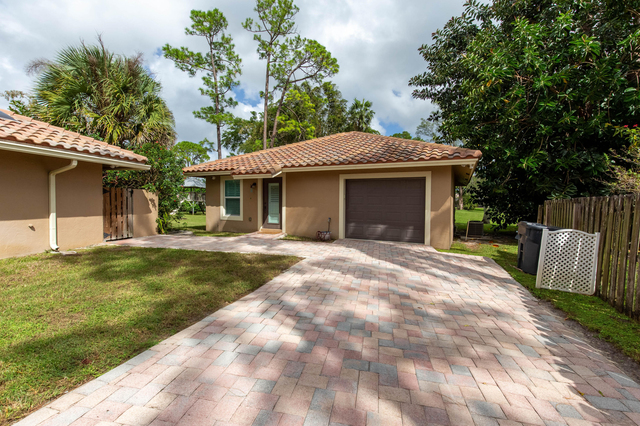 352 Window Rock Drive - Photo 1