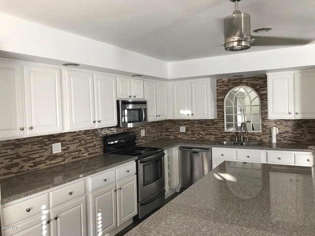 1500 W Rio Salado Parkway - Photo 1