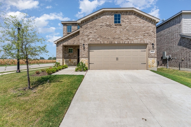 504 S Hopson Street - Photo 1