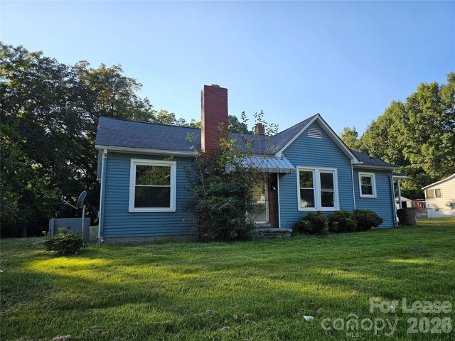 824 Hamrick Street - Photo 1