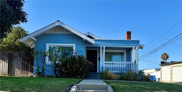 1328 W 13th - Photo 1