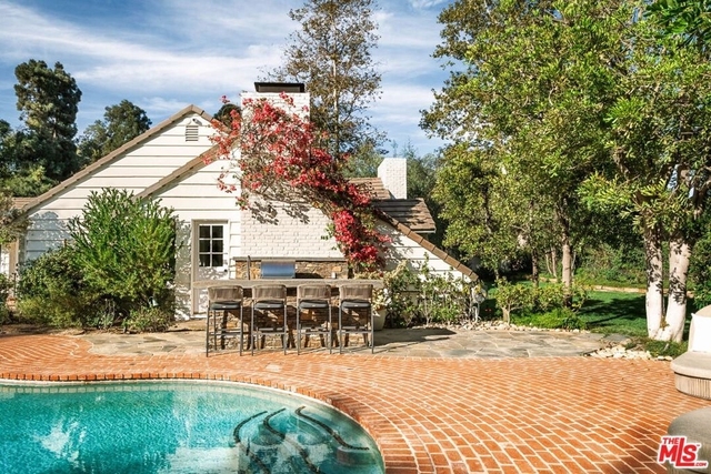 251 N Layton Drive - Photo 1