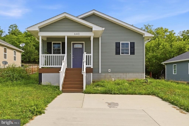 640 Jenkins - Photo 1