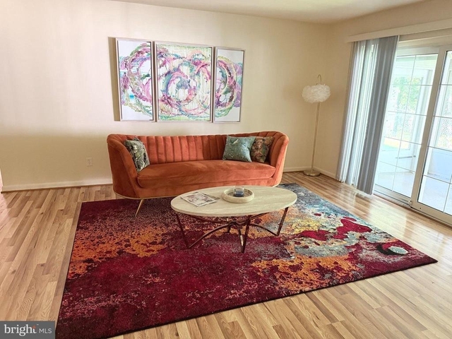 428 Montemar Avenue - Photo 1
