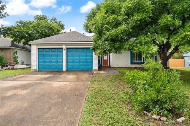2205 Cedar Branch Dr - Photo 1