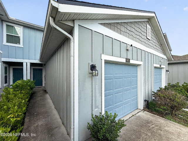 940 Capitol Parkway - Photo 1