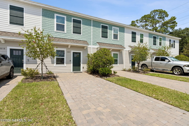 7217 Sabal Terrace - Photo 1