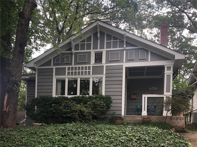 459 Sterling Street Ne - Photo 1
