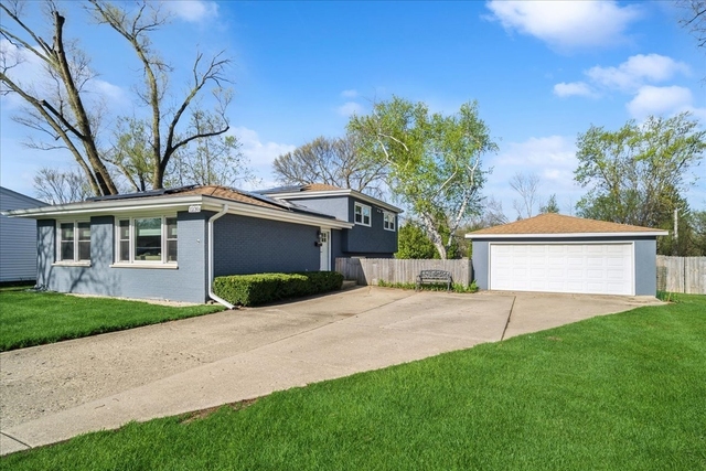 1230 Greenwood Court - Photo 1