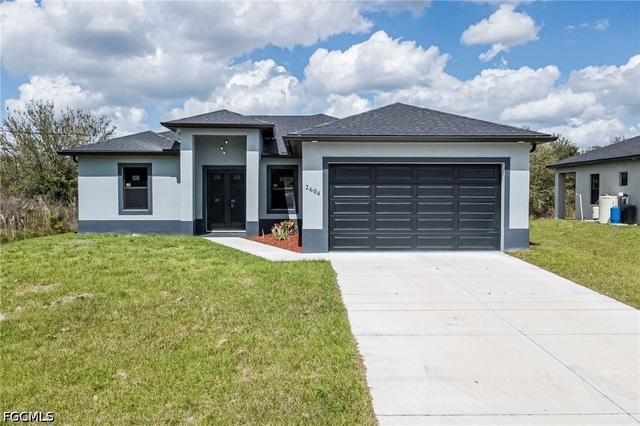 2604 73rd Street W - Photo 1