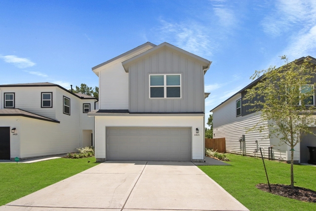 1415 Acorn Meadow Street - Photo 1