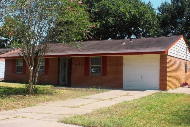 5747 Greencraig Drive - Photo 1