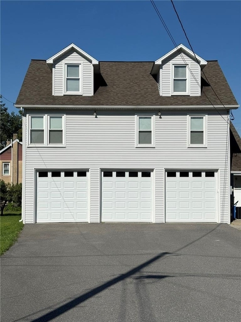 174 Wood Street - Photo 1