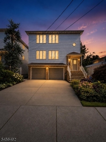 21 W Henry St - Photo 1