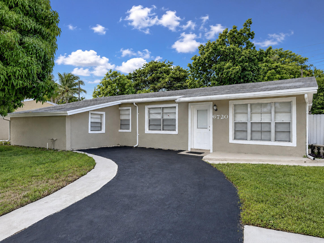 6720 Sw 17th Street Sw - Photo 1